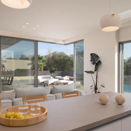 Athina Luxury Villa, With Pool & Walk To The Beach, By Thinkvilla Villa