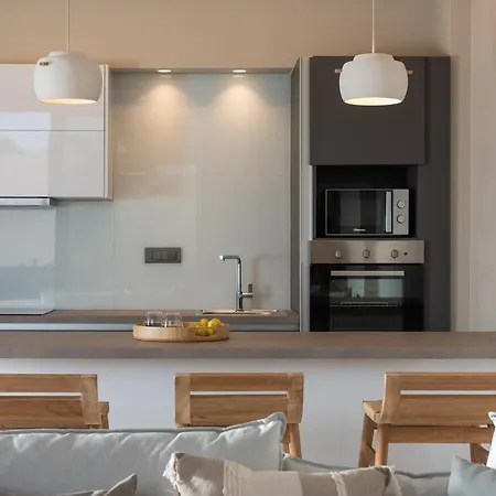 Athina Luxury Villa, With Pool & Walk To The Beach, By Thinkvilla Villa