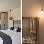 Athina Luxury Villa, With Pool & Walk To The Beach, By Thinkvilla *