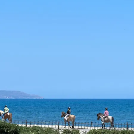 Athina Luxury Villa, With Pool & Walk To The Beach, By Thinkvilla La Canée