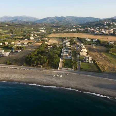 Athina Luxury Villa, With Pool & Walk To The Beach, By Thinkvilla Βίλα